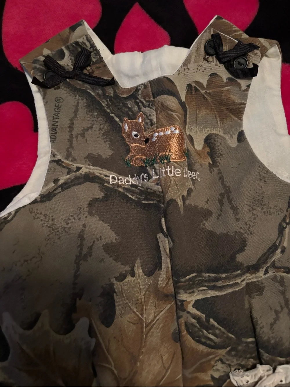 Girls' Camo “Daddy’s Little Dear”Overalls with Bow-Trim Pockets A00391